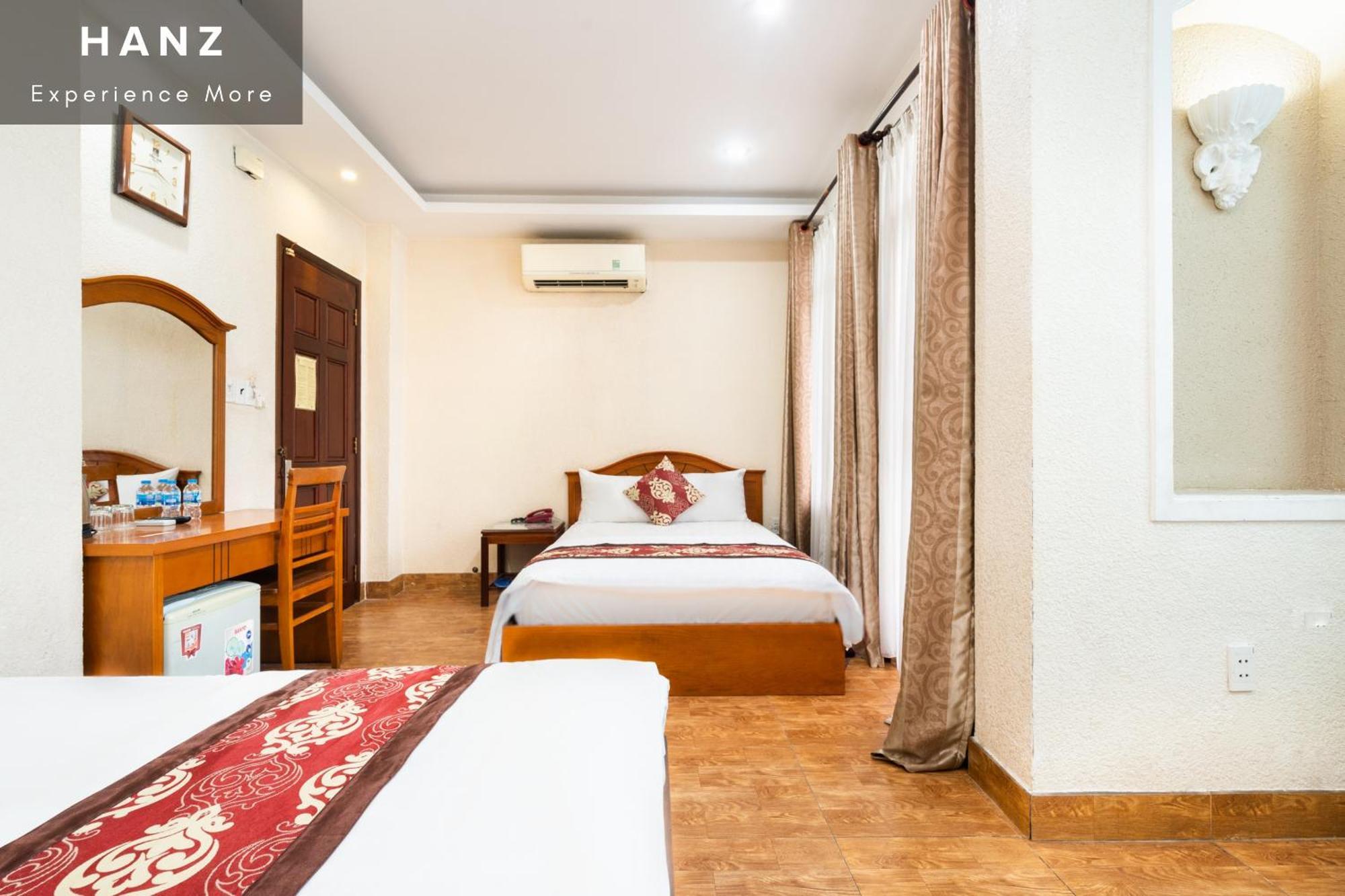 HANZ Queen Hotel Tan Binh Ho-Chi-Minh-Stadt Exterior foto