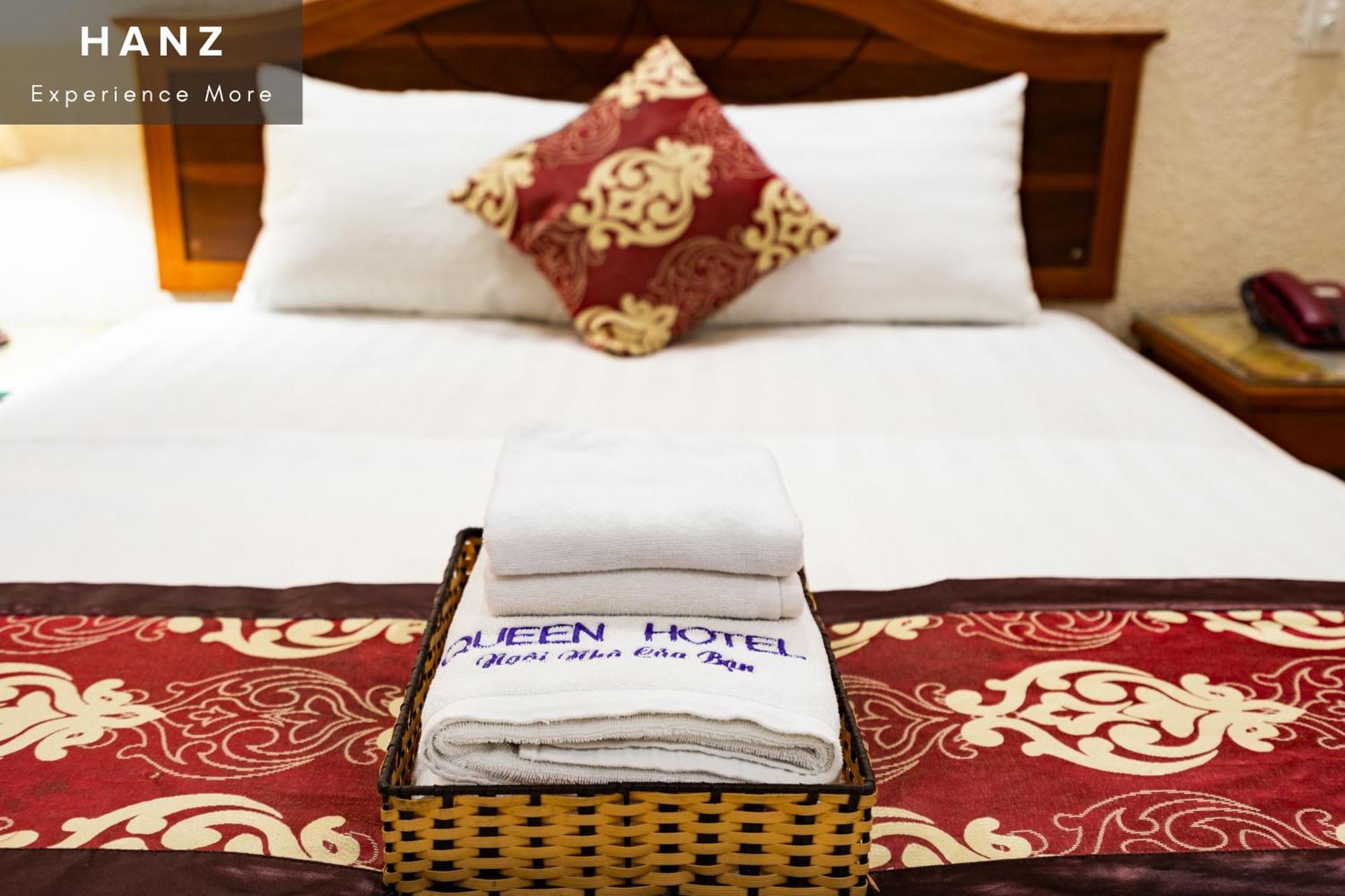HANZ Queen Hotel Tan Binh Ho-Chi-Minh-Stadt Zimmer foto